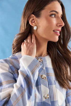 Tami Vintage Stud Earrings