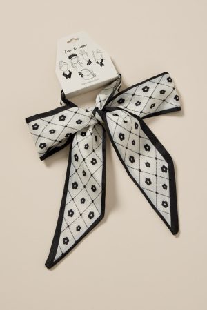 Marie Diamond Flower Dot Headwrap